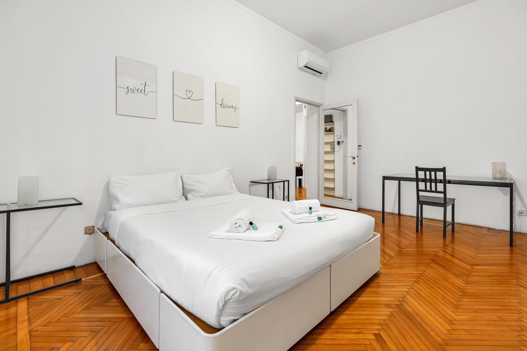 Appartamento Pacini - Affitti Brevi Italia Milan Bagian luar foto